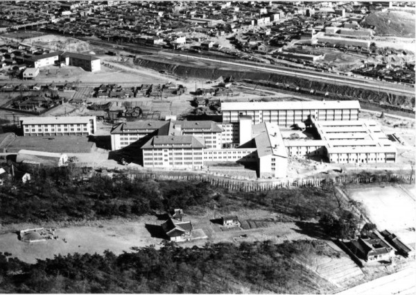 [크기변환]1965년경 수경원과 세브란스병원 전경.jpg