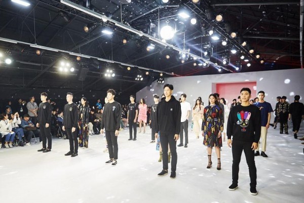 [크기변환]4. 스페셜 콘셉트 패션쇼에 참가한 한국프로농구연맹 선수들.jpg